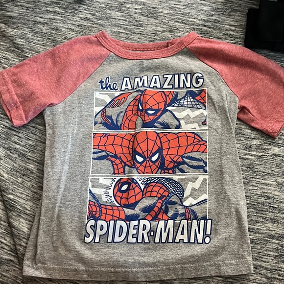 Clothes bundle 3T - Picture 2 of 3